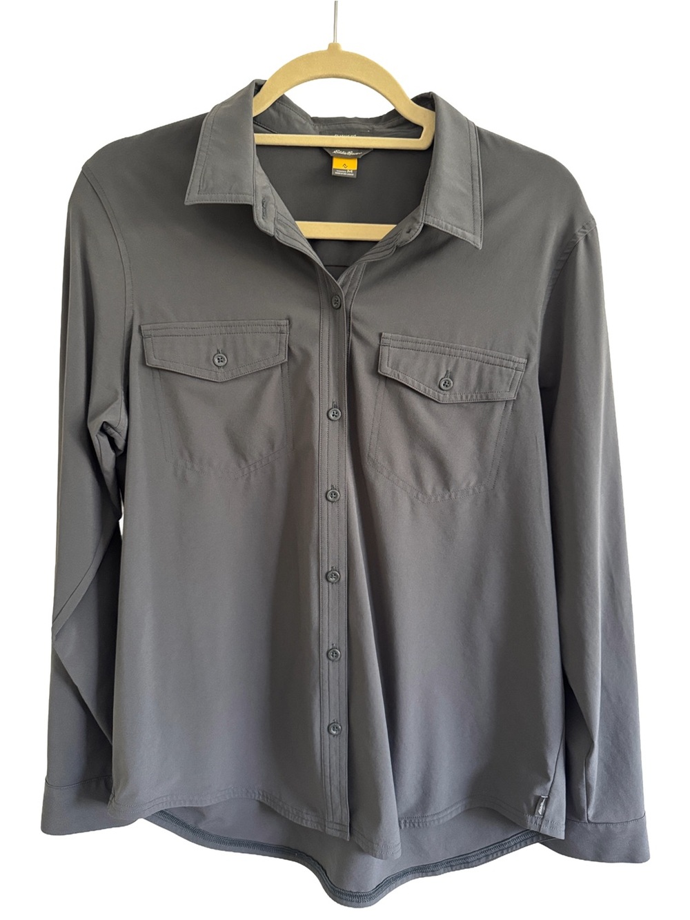 Eddie Bauer Gray Button-Front Utility Shirt Classic Fit Stretch Pockets Size M